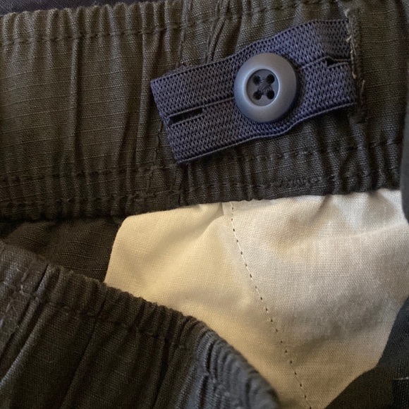 NWOT Children’s Place Cargo Shorts / 6 - Picture 4 of 7